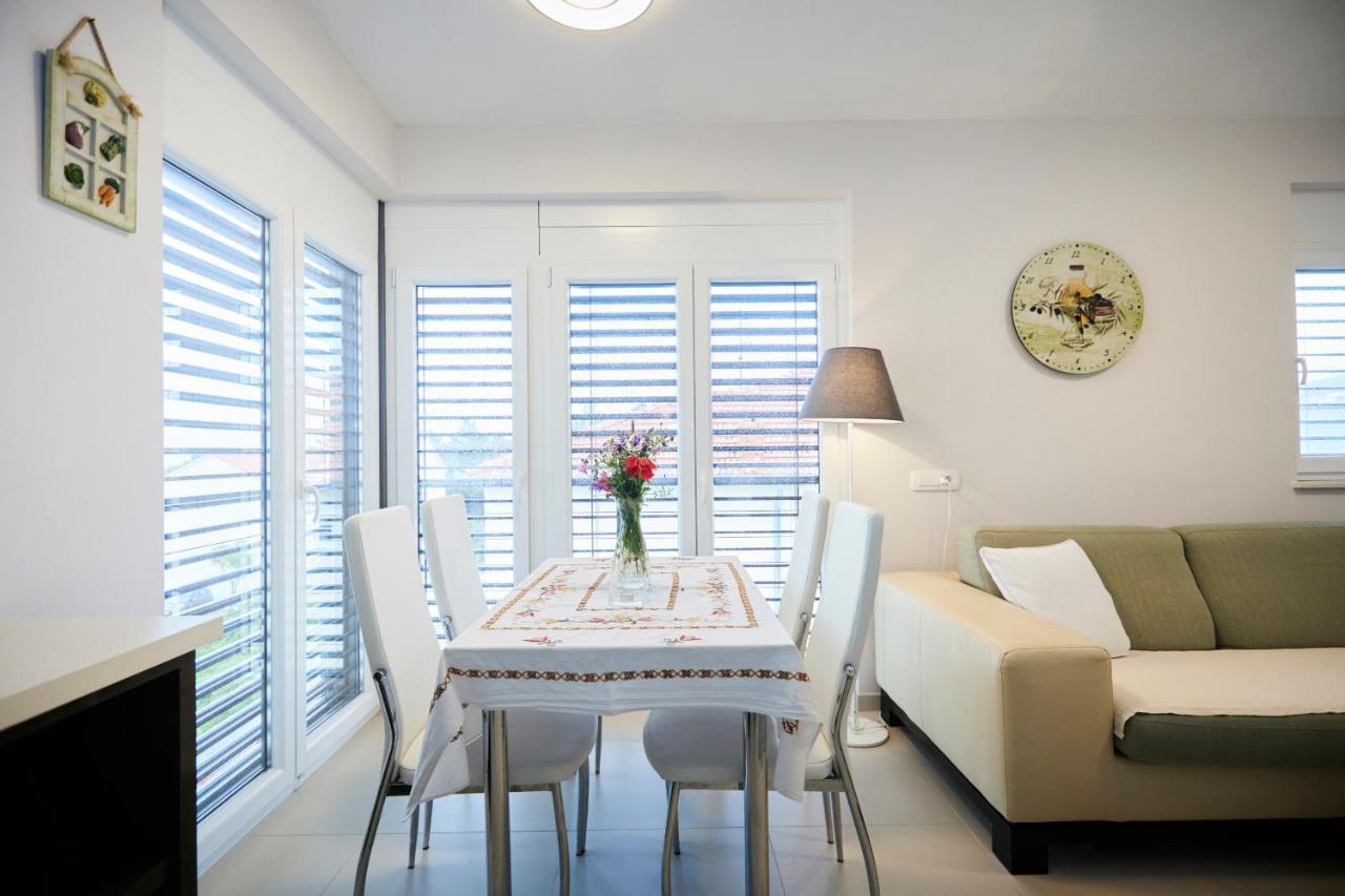 סופטאר Villa Grdelina מראה חיצוני תמונה