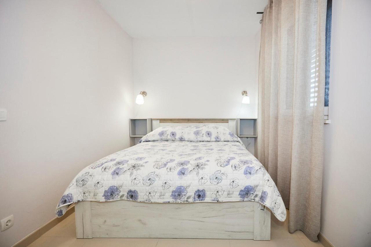 סופטאר Villa Grdelina מראה חיצוני תמונה