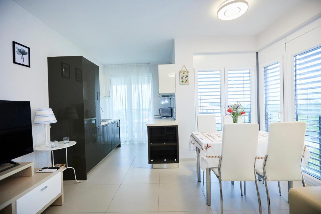 סופטאר Villa Grdelina מראה חיצוני תמונה